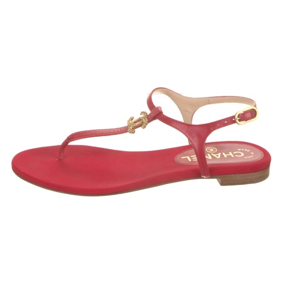CHANEL Red Leather and Grosgrain Thong Sandals with Gold Metal Logo Size 38 - Picture 1 of 8